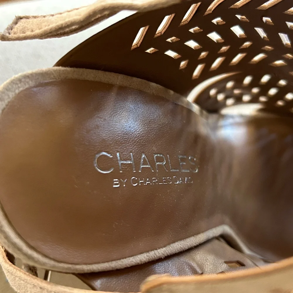 Charles David good pre